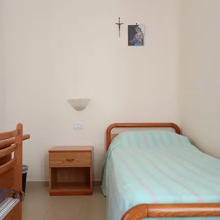 Tiberiade Apartment *